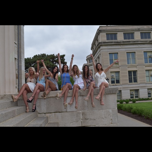 White romper - Picture 4 of 4